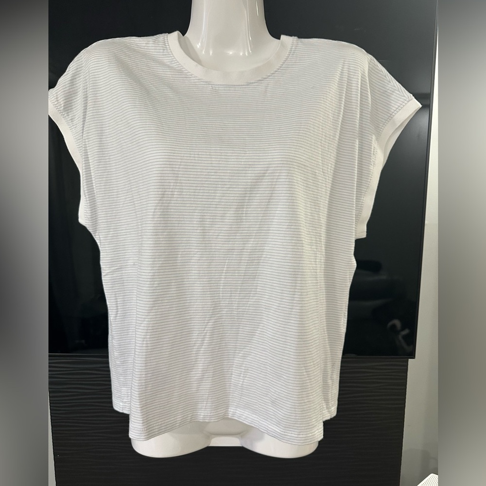 Frame Denim White Pinstripe Short Sleeve Top
